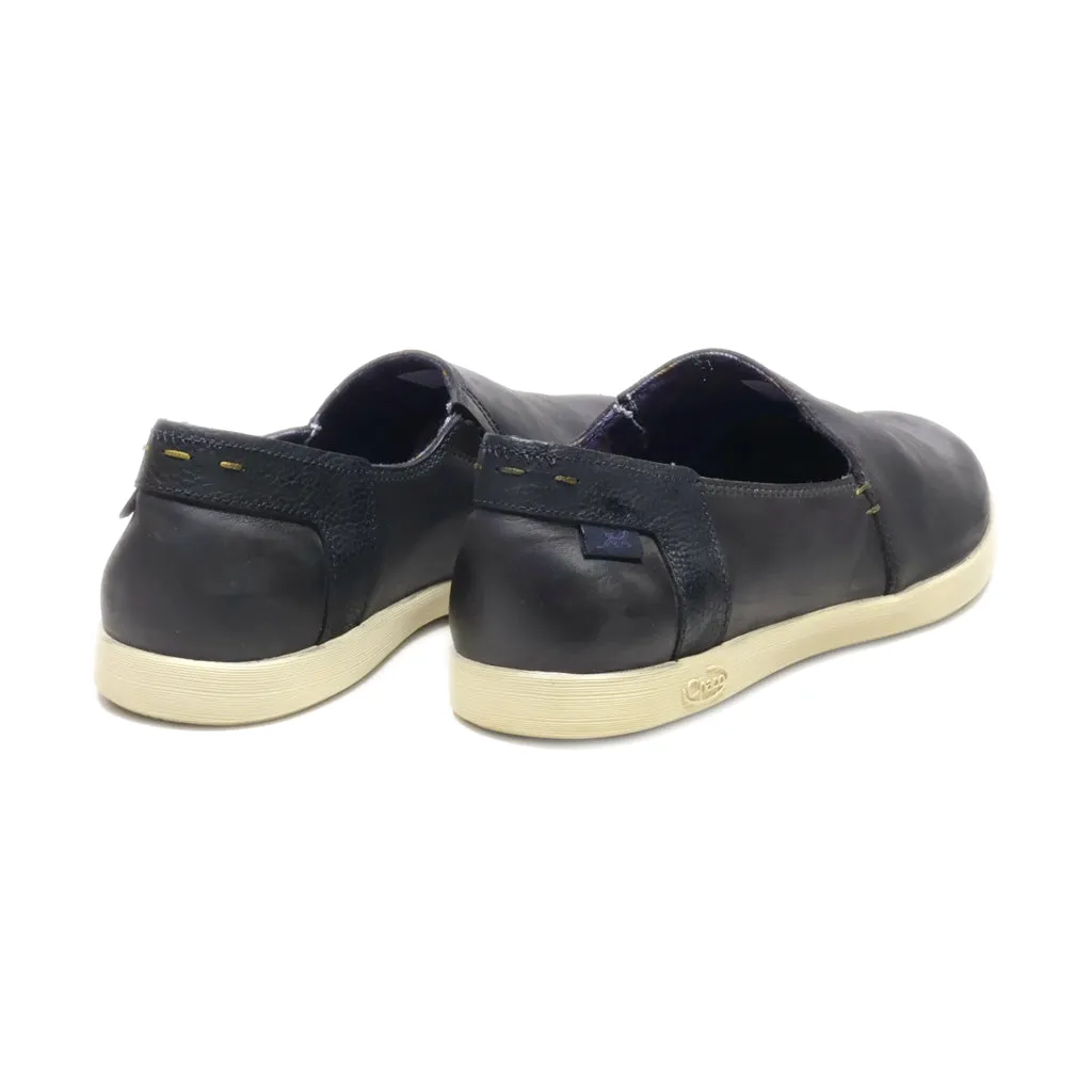 Chaco Inoia Low-Top Sneakers Leather Black Colour For Women