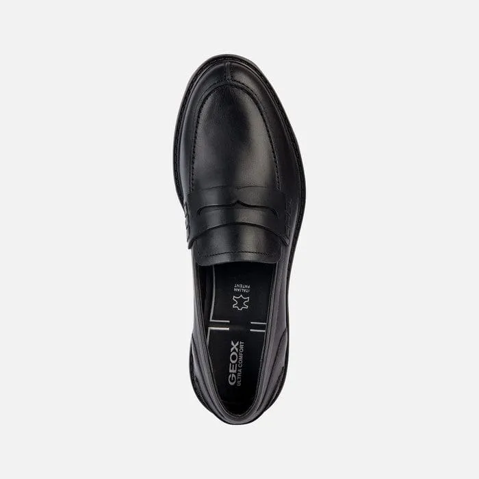 Geox Women's Walk Pleasure Loafers- Black
