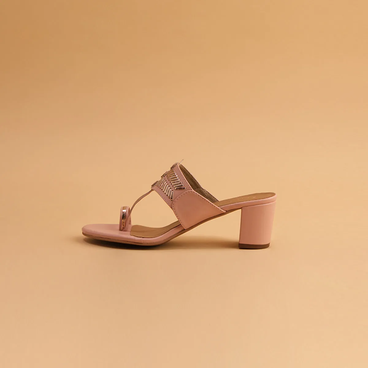 Inaya Kolhapuri Heels