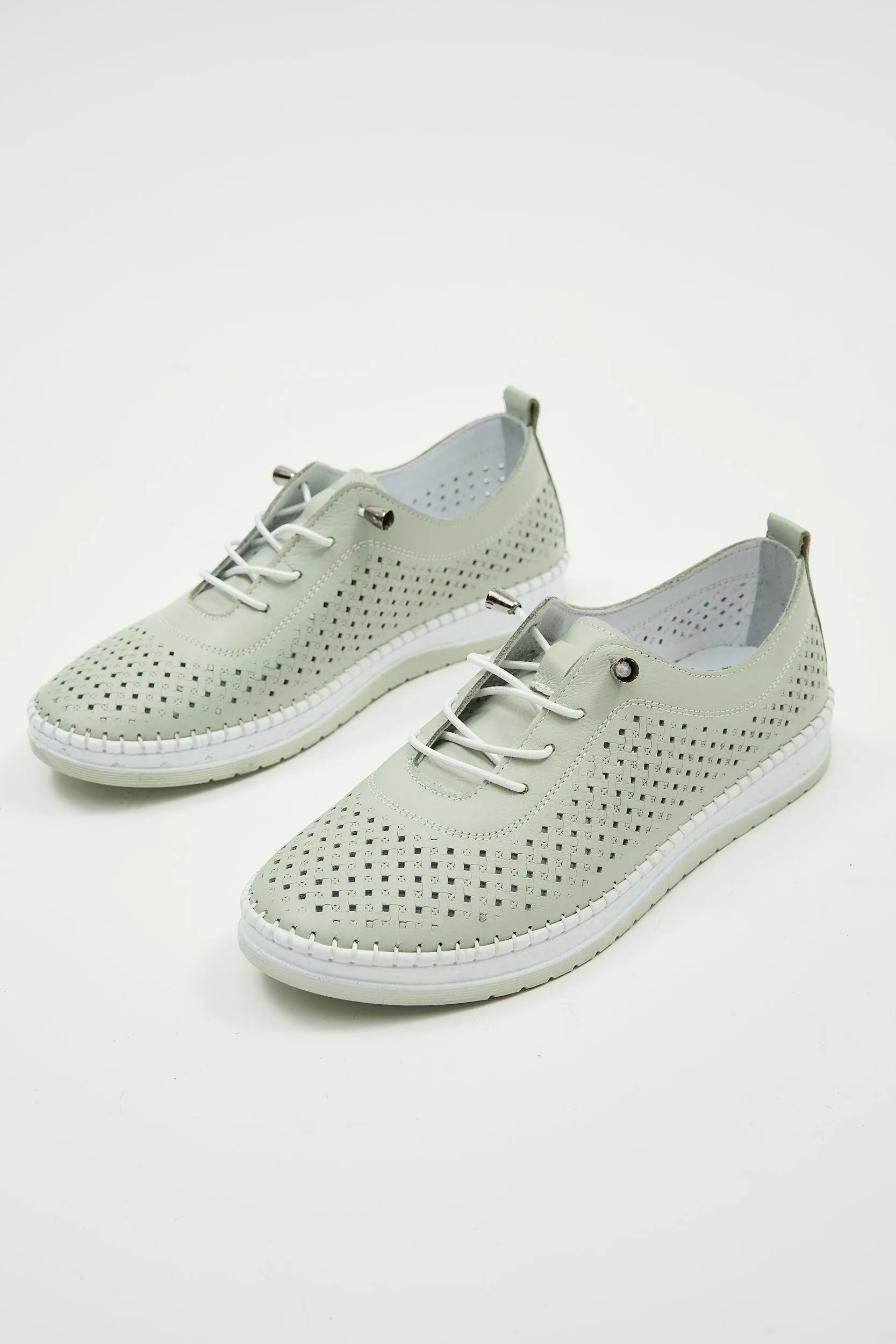 Shoella Mint