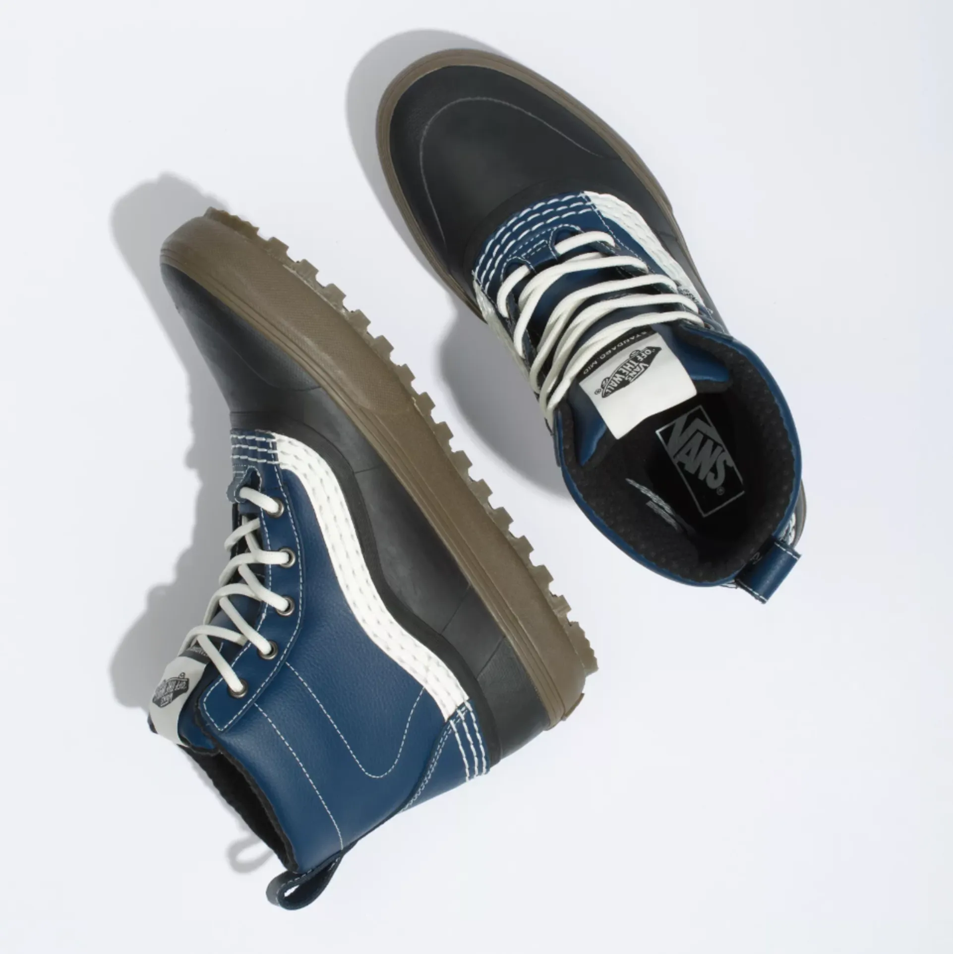 Vans Standard Mid Snow MTE Boots